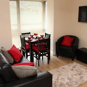 Apartment Fernley Court